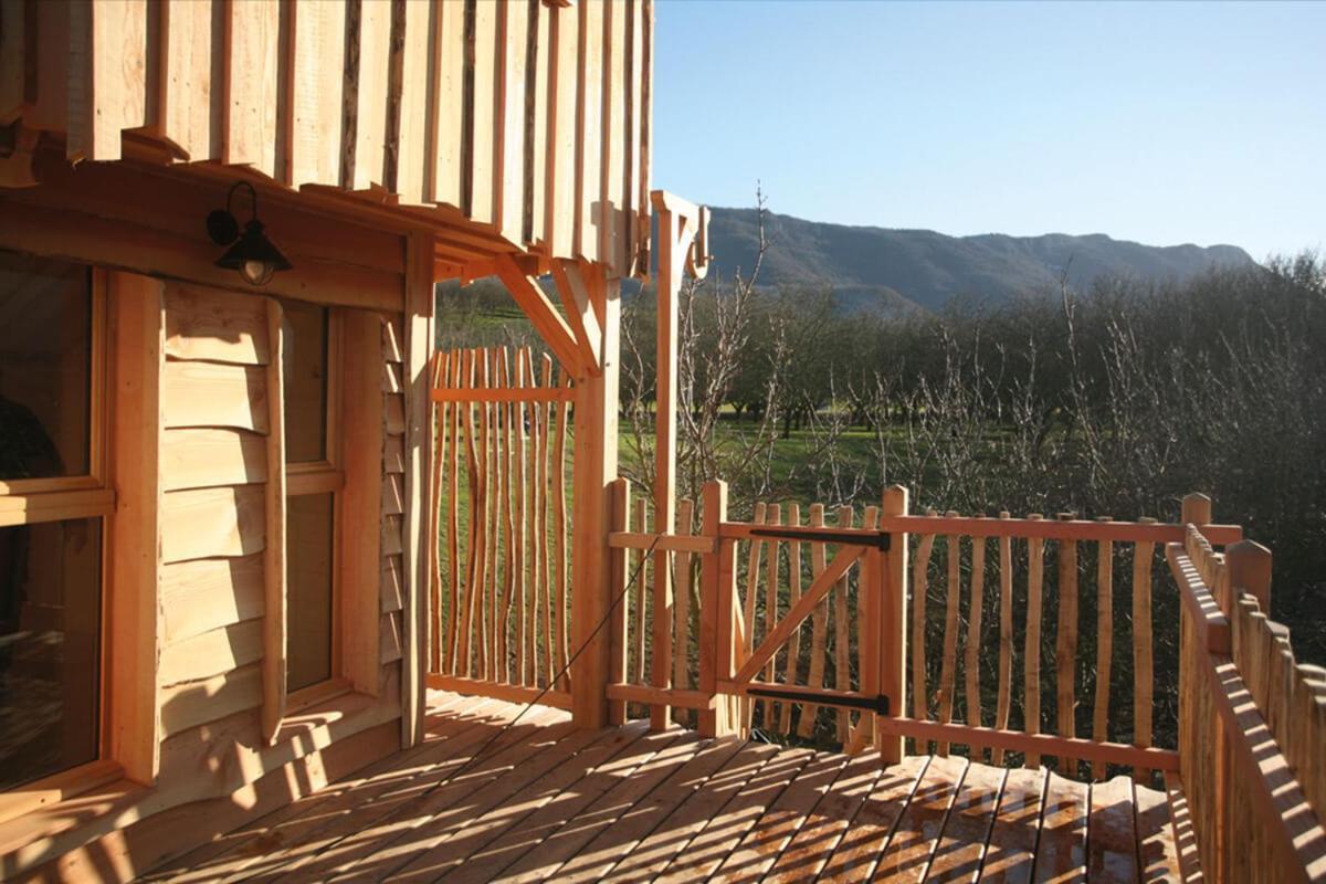 Roulottes Au Pied Du Vercors سان-جان-أون-رويان المظهر الخارجي الصورة
